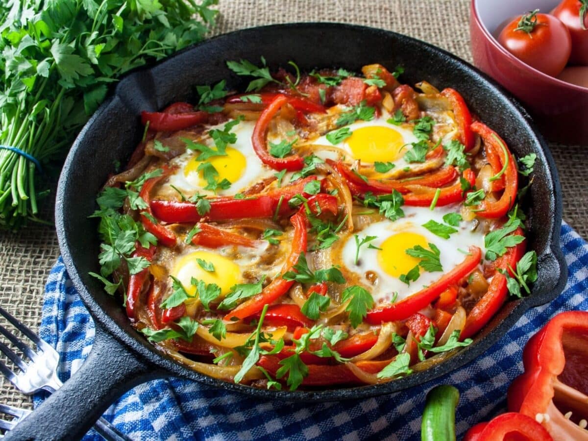 eggs skillet