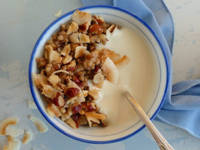 Coconut granola