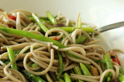 Asparagus soba noodles