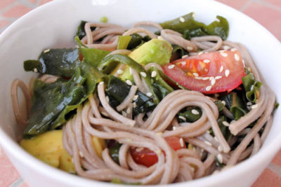 Soba seaweed salad