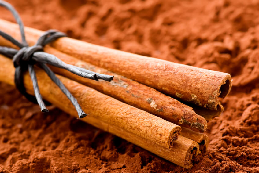 6 Health Benefits of Cinnamon (Plus Some Tasty Recipes!)