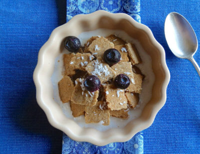 Cinnamon coconut crisps cereal