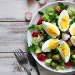 Candida foods to eat: eggs, salad, meat, fish, low-sugar fruits, yogurt, and nuts