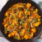 This vegan cauliflower curry is tasty and full of anti-inflammatory ingredients for your Candida diet.