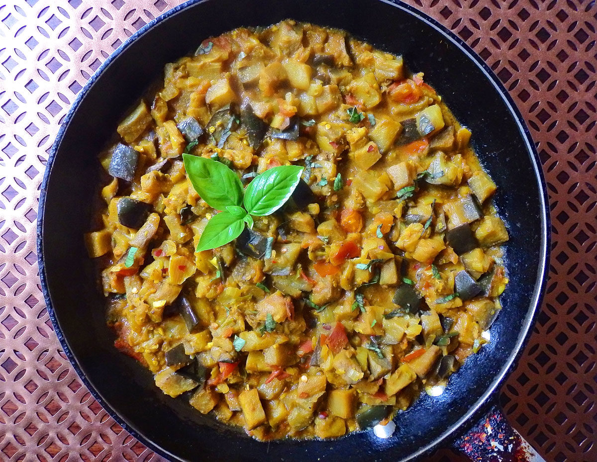 An eggplant curry for the Candida diet.