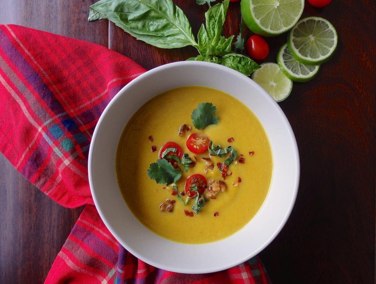 Curried cauliflower soup