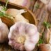Antifungal foods to fight Candida: garlic, onion, rutabaga, turmeric, ginger.